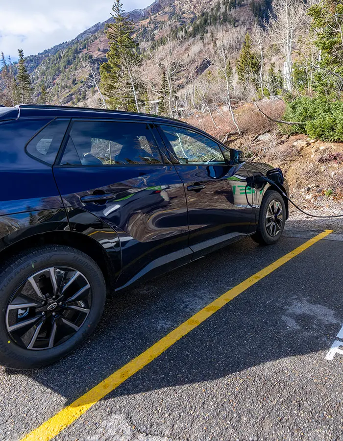 Mobile hero of an electric subaru parking at snowbird