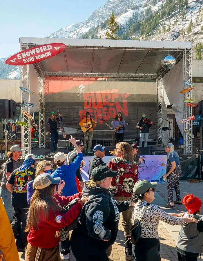 Mobile hero of people dancing at plazapalooza